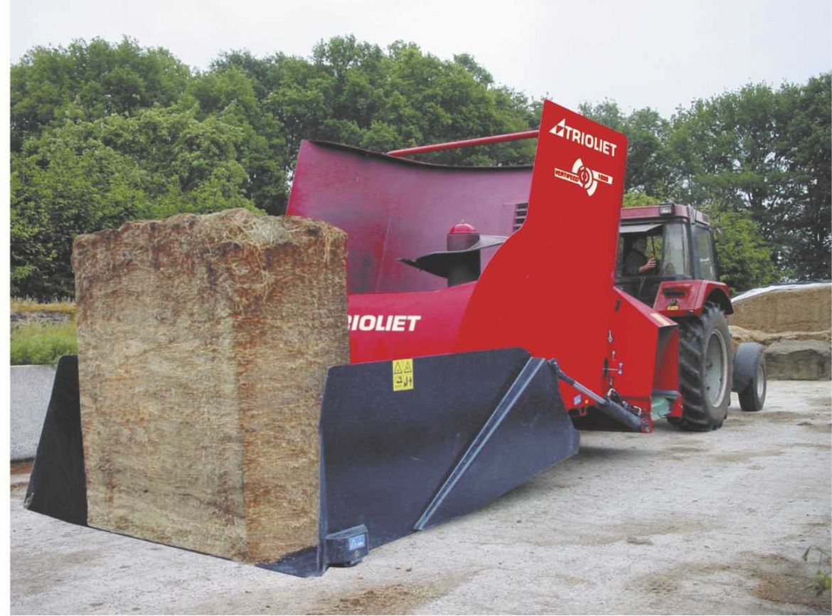 Selbstladender Futtermischer Futtermischwagen Triomix Futterwagen Selbstlader Selbstbefüller Ausdosiersystem Trioliet Vertifeed