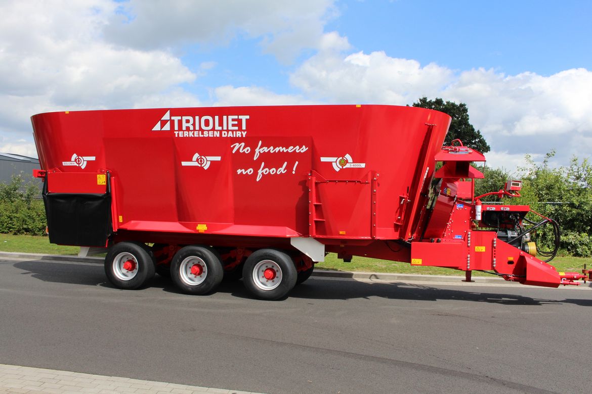 Wasservernebler Solomix Futtermischwagen Futtermischer Strohgebläse Futterwagen Fütterungswagen 