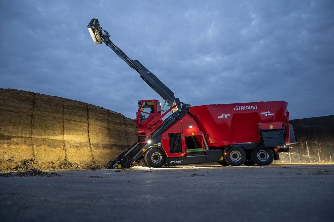 Triotrac X mit Silage bis zu 8 m